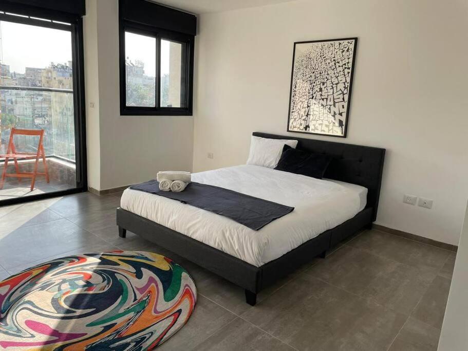 Appartamento Lovely Flat In The Center 36 Tel Aviv Esterno foto