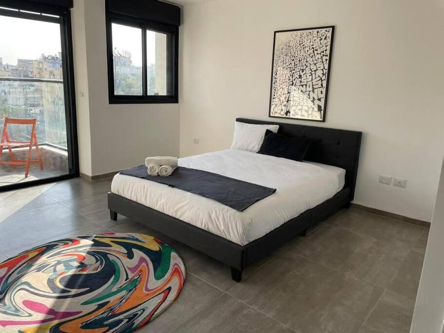 Appartamento Lovely Flat In The Center 36 Tel Aviv Esterno foto